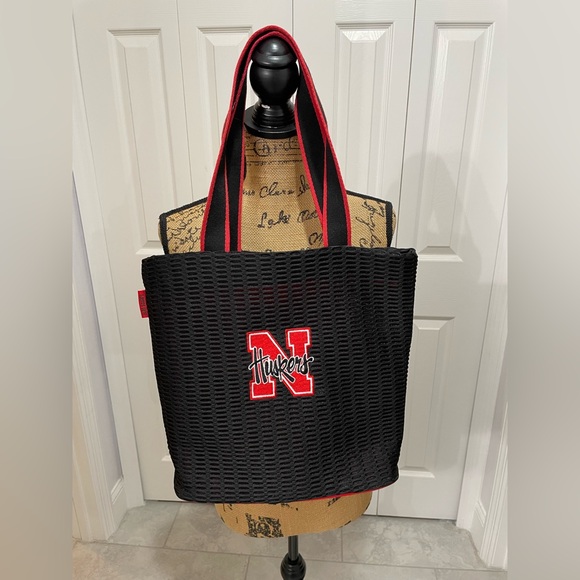 Alan Stuart Nebraska Cornhuskers Black and Red Mesh Tote - Picture 12 of 12